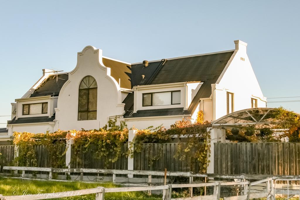 Aarn House B&B Airport Accommodation — Photos 3